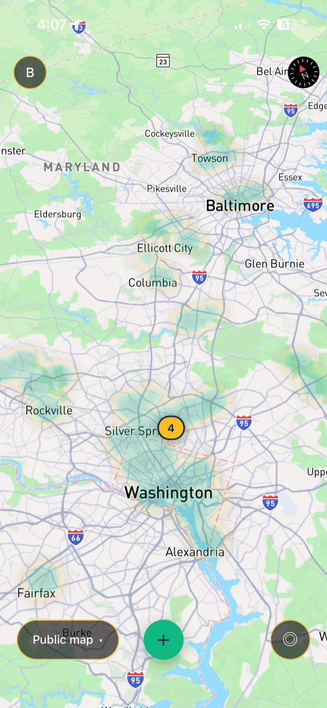 PrayerPin prayer heatmap over the Washington-Baltimore region with a cluster of four prayer pins
